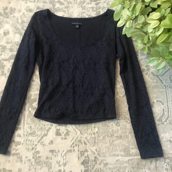 American Eagle lace top - Picture 1 of 5